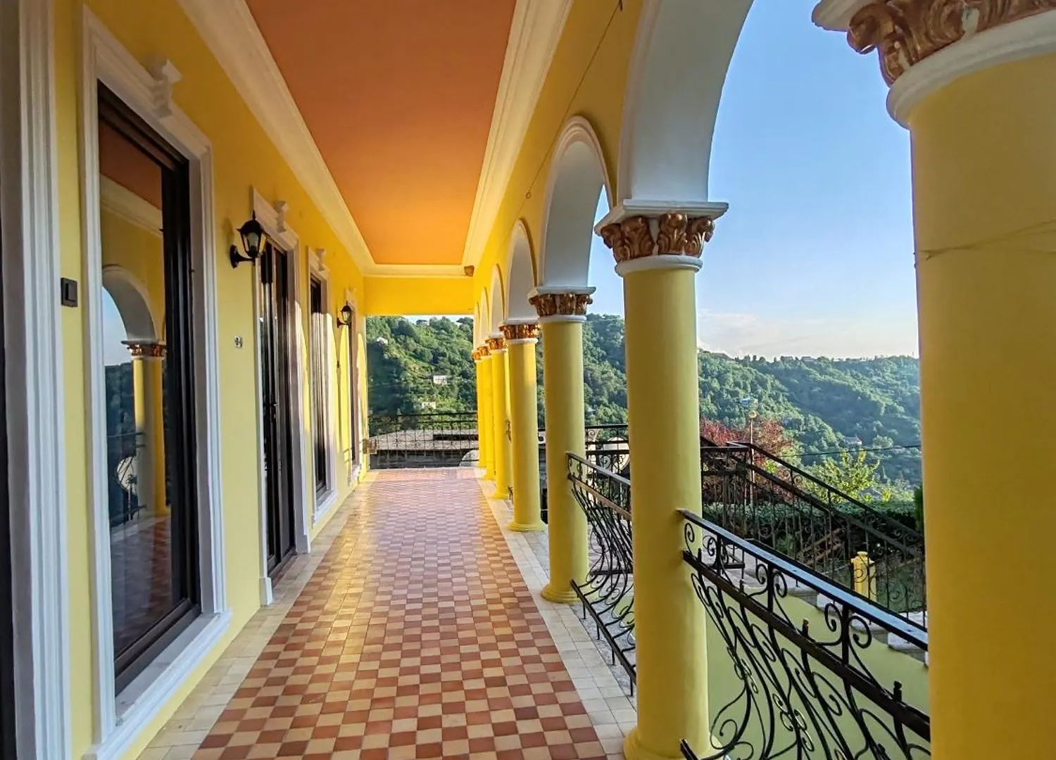 Apartment In Nature Batumi