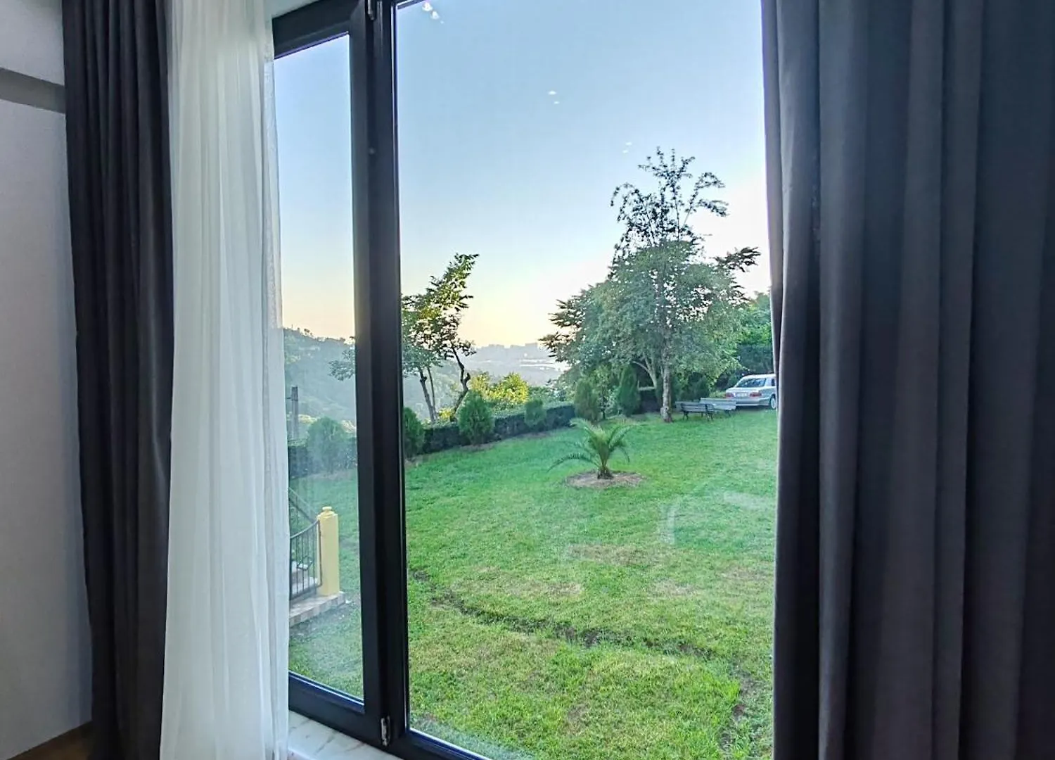 Apartment In Nature Batumi